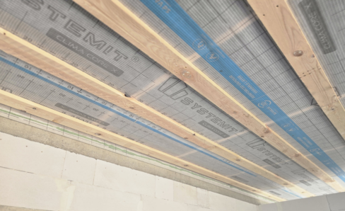 Clima Core X stiegrota mitruma mainīga tvaika memebrāna (75m² rullis) - Image 11